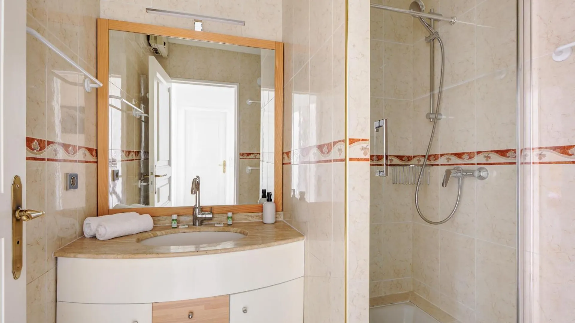 Elegance Parisienne, Vue Luxueuse Imprenable Apartment *